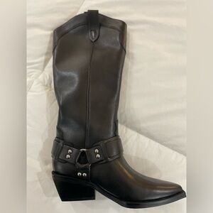 Marc Fisher black leather Boots